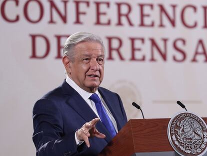 Andrés Manuel López Obrador durante su conferencia de prensa matutina, este martes.