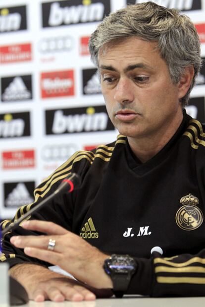 Mourinho, durante la rueda de prensa previa al partido contra el Málaga.