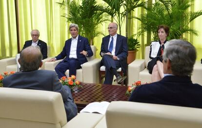 John Kerry, durante la reunión con los negociadores del proceso de paz en Colombia, el día 21.