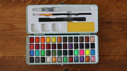Estuche de acuarelas Artistro.
