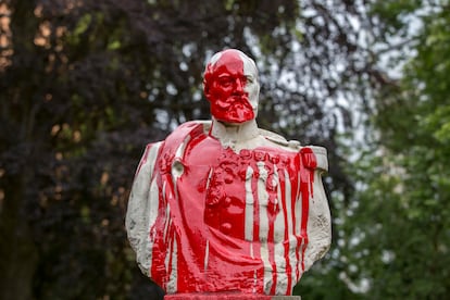 Busto del General Storms, uno de los colonizadores del Congo, en Bruselas, este jueves.