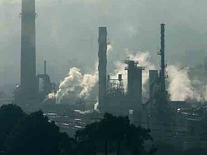 Industrias contaminantes en San Roque (Cádiz).