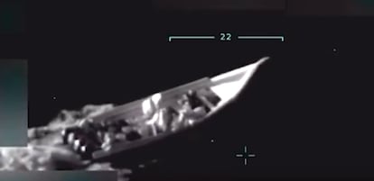 El momento del ataque de las Fuerzas Armadas de Estados Unidos a un barco de Venezuela. 