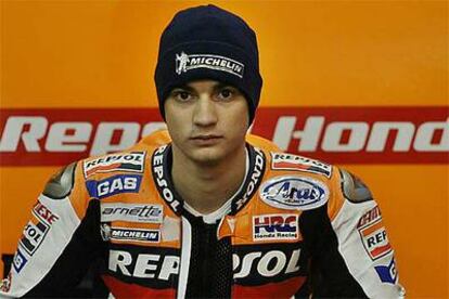 Pedrosa, durante un descanso de los entrenamientos.