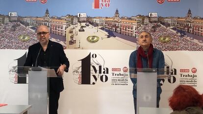 El secretario general de CC OO, Unai Sordo, y el de UGT, Pepe Álvarez.