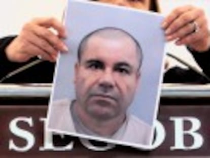 Massive manhunt ordered to find Sinaloa cartel head, including $3.75m award, as fallout continues over jailbreak