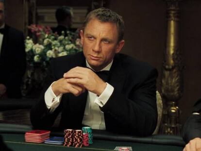 No te bebas el Martini, James: La escena de la partida de p&oacute;quer entre James Bond y Le Chiffre en &#039;Casino Royale&#039; (2006). 007 por poco no la cuenta... 