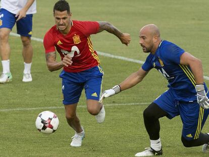Los jugadores de la selección durante un entrenamiento.