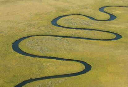 Una vista aérea del delta del Okavango, al norte de Maun, en Botsuana.