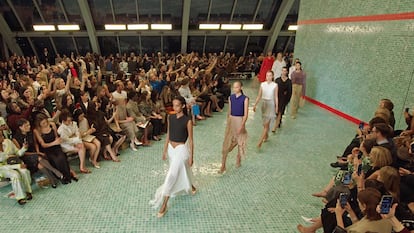Desfile de Tory Burch en la antigua fábrica de azúcar Domino.