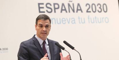  El presidente del Gobierno, Pedro S&aacute;nchez, interviene en la presentaci&oacute;n del anteproyecto de Ley de Cambio Clim&aacute;tico y Transici&oacute;n Energ&eacute;tica, del Plan Nacional integrado de Energ&iacute;a y Clima 