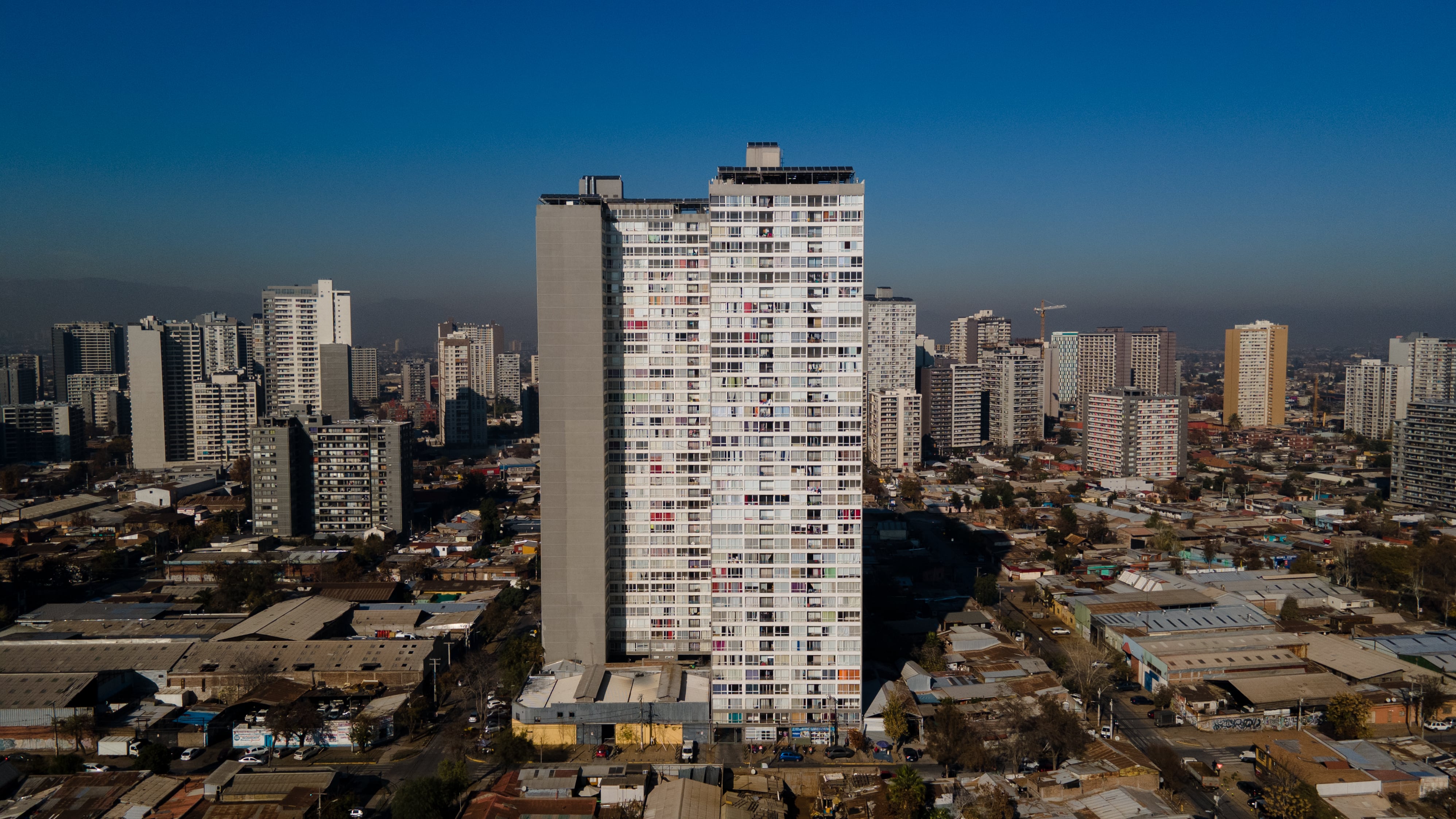 Mega construcciones en la comuna de Estación Central, el 16 de septiembre.