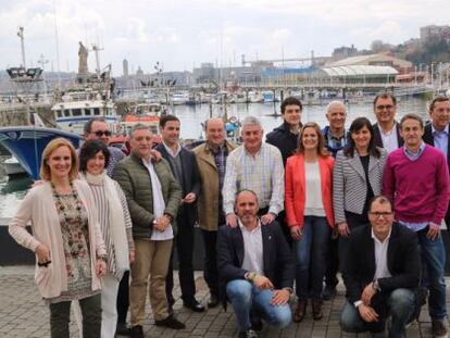 Candidatos del PNV en Margen Izquierda y Zona Minera junto a dirigentes del partido.