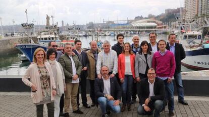 Candidatos del PNV en Margen Izquierda y Zona Minera junto a dirigentes del partido.