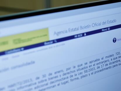 Imagen en una pantalla de ordenador de la orden emitida por el BOE, que aprobó en 2013 el Modelo 720, de declaración informativa sobre bienes y derechos situados en el extranjero.