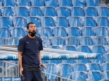 El entrenador del Valencia, Javi Gracia, en el Reale Arena de San Sebastián en el partido ante la Real Sociedad el pasado 29 de septiembre.