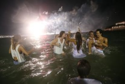 Celebración por el año nuevo en Río de Janeiro (Brasil).