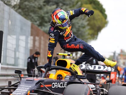 El piloto mexicano de Red Bull, Checo Pérez, durante el Gran Premio de Emilia Romagna.