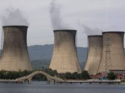 El Gobierno de Barack Obama anunció el mes pasado nuevas normas que limitarán por primera vez las emisiones de dióxido de carbono de las futuras plantas de energía, con el fin de que dichas emisiones sean en 2020 un 17 % menores que las de 2005. EFE/Archivo