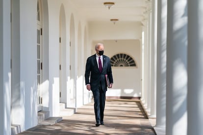 Biden ha llegado a sus primeros 100 días de mandato con un nivel de aprobación del 59%, según los datos publicados por Pew Research hace dos semanas.