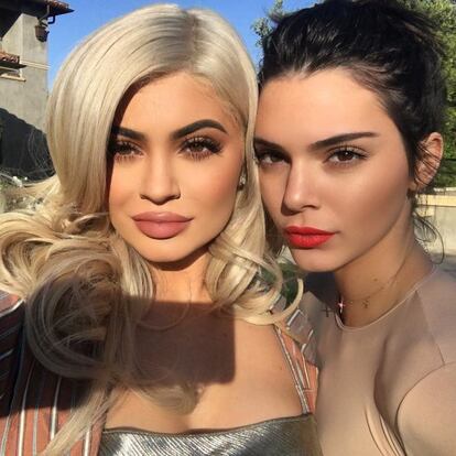 Por cuestiones de edad, y porque es con quien más tiempo ha vivido, Kylie y Kendall son las hermanas que están más unidas. Juntas, además, han emprendido varios negocios.