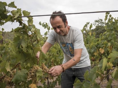 Francesco Arcuri, la expareja de Juana Rivas, en su agriturismo.