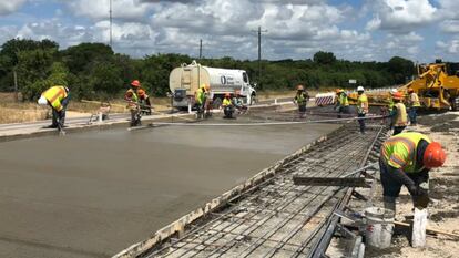 Obras en la IH-35E en Texas (EE UU) que ejecuta Sacyr.