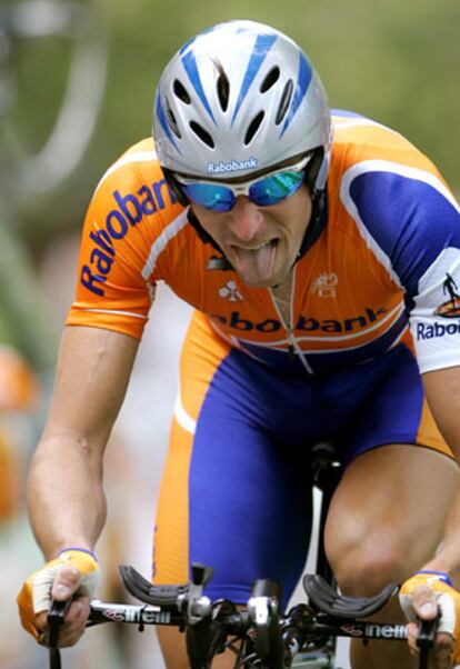 Denis Menchov, en una contrarreloj de la Vuelta 2005.