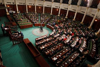 La Asamblea de Representantes del Pueblo, durante la intervención del primer ministro, Elies Fajfaj, este miércoles 26 de febrero.