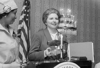 Sarah Weddington en un acto demócrata en 1980 en Hartford (Connecticut).