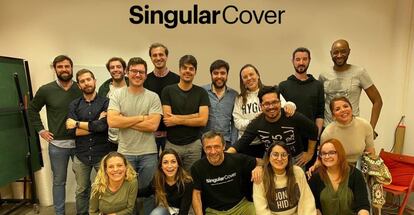 Equipo de SingularCover.