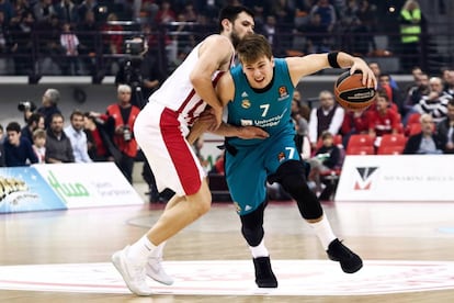 Papanikolaou defiende a Doncic