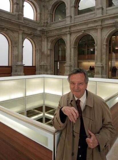 Rafael Moneo, en el claustro.