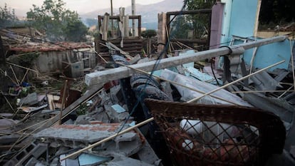 Una casa derrumbada por la explosión pirotécnica en A Torre (Paramos, Tui).