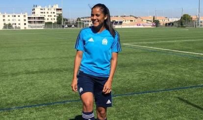 La futbolista mexicana durante un entrenamiento del Olympique de Marsella.