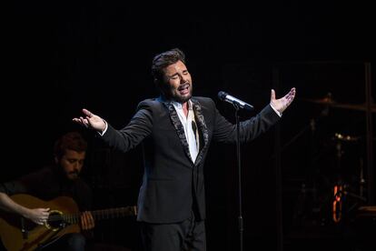 Miguel Poveda, en Pamplona, en el auditorio Baluarte.