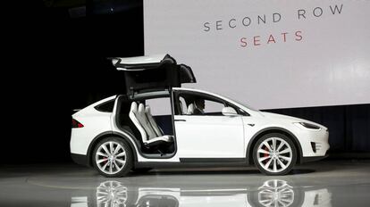 El todocamino el&eacute;ctrico Model X de Tesla