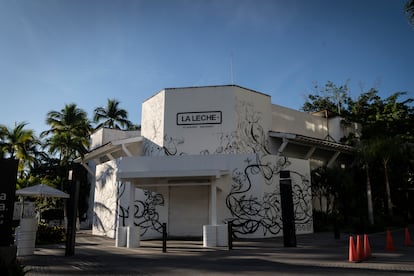 Fachada del restaurante La Leche.