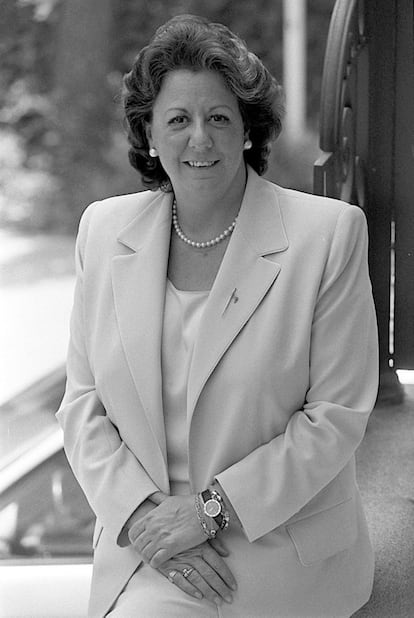 Rita Barberá, retratada cuando era la presidenta de la Federación Española de Municipios y Provincias de España (FEMP), en 1996.