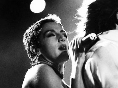 Ana Toroja y Nacho Cano en un concierto de Mecano en la plaza de Las Ventas.