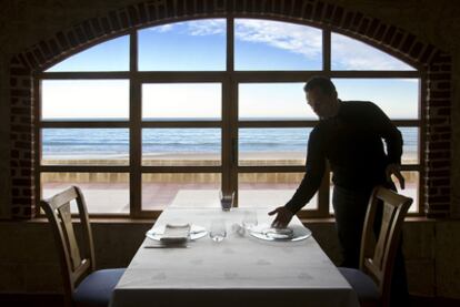 Comedor del restaurante Casa Manolo, en Daimús