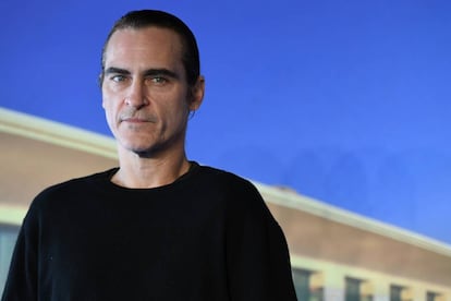 Joaquin Phoenix en el estreno de la película 'Los hermanos Sisters' en septiembre de 2018, cuando aún estaba inmerso en el rodaje de 'Joker' y pesaba 23 kilos menos de lo habitual.