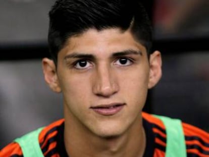 El futbolista mexicano Alan Pulido.