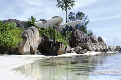 Su diseño futurista y las vistas al mar aúnan perfectamente modernidad y naturaleza en estado puro. Su ubicación, en una zona de selva de una isla del Océano Atlántico Sur, es casi una incógnita.