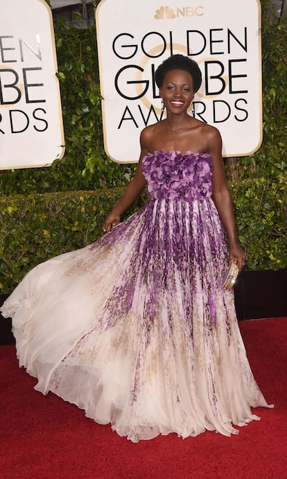 Lupita Nyongo, con vestido palabra de honor de Giambattista Valli.?