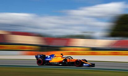 Carlos Sainz, en Montmeló, durante los primeros libres del fin de semana.