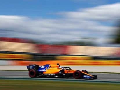 Carlos Sainz, en Montmeló, durante los primeros libres del fin de semana.