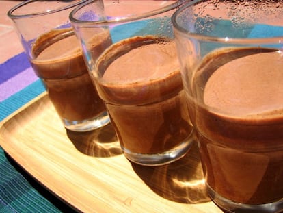 Vasitos exprés de crema de chocolate