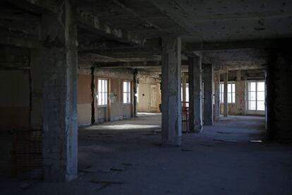 Interior del edificio España, hoy en día en desuso, el 3 de septiembre de 2015.