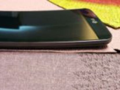 LG G Flex: el primer smartphone flexible de verdad